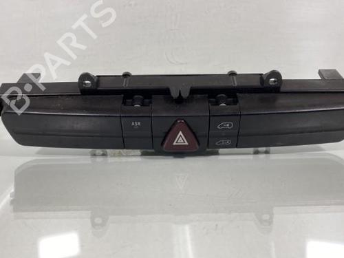 Used Warning switch MERCEDES-BENZ SPRINTER 3,5-t Van (B906) 311 CDI (906.631, 906.633, 906.635, 906.637) (109 hp) 19971139