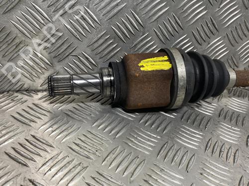 right-front-driveshaft-dacia-sandero-15-dci-8200499306-2008-19957079 main image