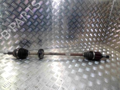 Used Right front driveshaft DACIA SANDERO 1.5 dCi (88 hp) 20027734
