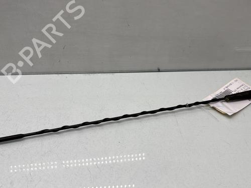 Base antenna RENAULT CLIO II (BB_, CB_) 1.2 LPG (58 hp) 32368036