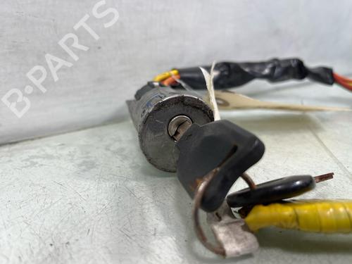 Used Ignition barrel Ignition barrel RENAULT RAPID Box Body/MPV (F40_, G40_) [1985-2001] 34243122 34243122