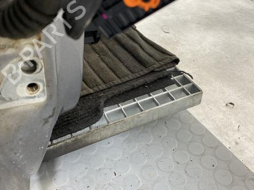 right-front-door-vw-golf-vi-5k1-20-tdi-5k4831056h-2008-2009-2010-2011-2012-2013-2014-21005240 main image
