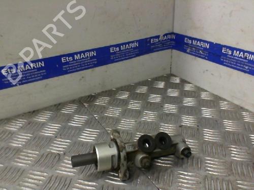 Used Brake master cylinder RENAULT MEGANE I (BA0/1_) 1.4 e (BA0E, BA0V) (75 hp) 20020701