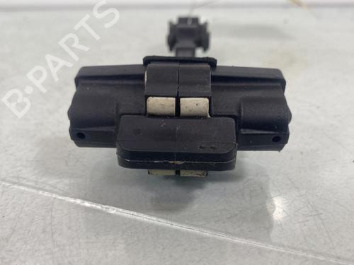 Hinge/Door check strap RENAULT TWINGO III (BCM_, BCA_) 1.0 SCe 75 | BP32495624C146