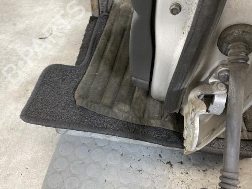 Left rear door VOLVO S40 I (644) 1.6 | BP25597743C4 