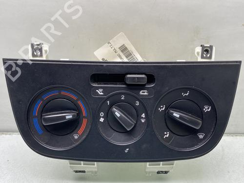 Used Climate control FIAT QUBO (225_) 1.3 D Multijet (225CXB1A, 225AXB1A, 225CXB11, 225AXB11,... (75 hp) 24427745