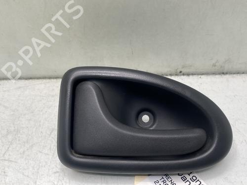 Venstre foran invendig håndtak RENAULT TRAFIC II Van (FL) 1.9 dCi 80 (FL0B) (82 hp) 30003067