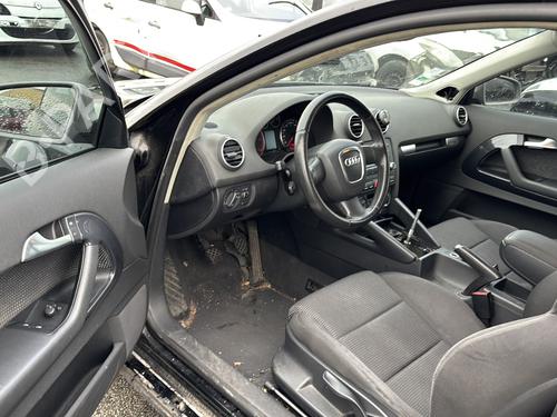 Left front fog light AUDI A3 (8P1) 1.9 TDI | BP24799747C30  - Image 7