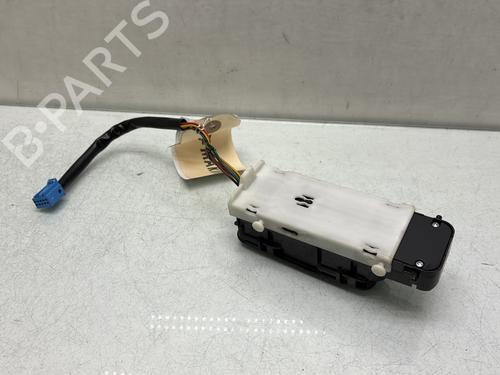 Used Left front window switch Left front window switch MERCEDES-BENZ C-CLASS T-Model (S203) C 200 CDI (203.207) (122 hp) 33609668 33609668