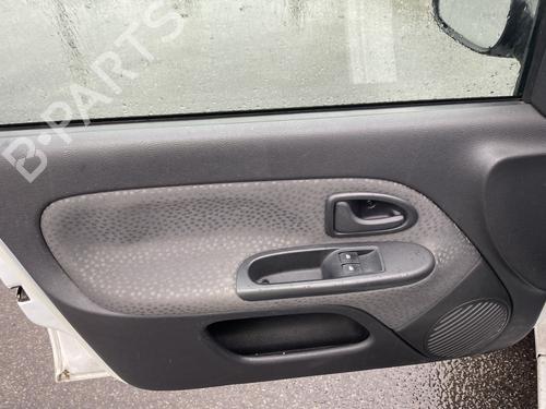 Radio RENAULT CLIO II (BB_, CB_) 1.2 (BB0A, BB0F, BB10, BB1K, BB28, BB2D, BB2H, CB0A,... | BP32389309E6