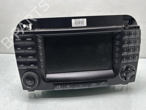 Used Radio MERCEDES-BENZ S-CLASS (W220, V220) S 320 CDI (220.026, 220.126) (197 hp) 32339454