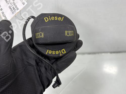 Used Fuel cap VW TOURAN (5T1) 2.0 TDI (150 hp) 30297157