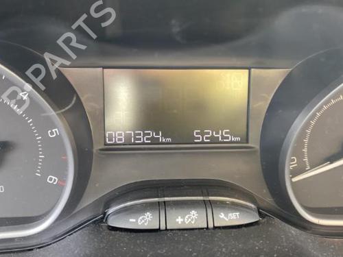 Dør venstre fortil PEUGEOT 208 I (CA_, CC_) 1.6 HDi / BlueHDi 75 | BP30855411C2