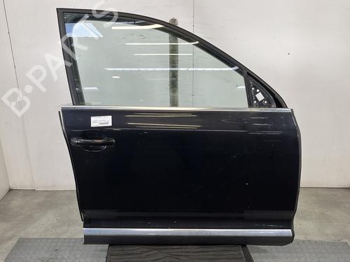 right-front-door-vw-touareg-7la-7l6-7l7-2002-2003-2004-2005-2006-2007-2008-2009-2010-2011-2012-2013-32263850 main image