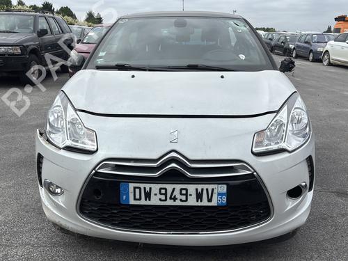 Rear parcel shelf CITROËN DS3 (SA_) 1.2 VTi 82 | BP31881175C85