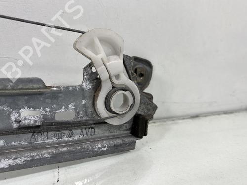 Rudehejsemekanisme Højre foran RENAULT SCÉNIC II (JM0/1_) 1.5 dCi (JM02, JM13) | BP29748999C23 