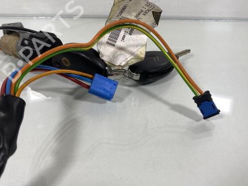 Ignition barrel CITROËN C5 I (DC_) 2.2 HDi (DC4HXB, DC4HXE) | BP19985118M48 