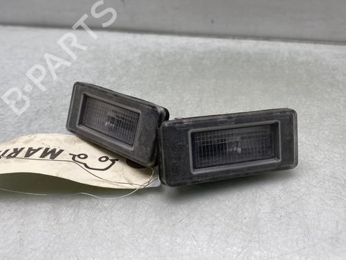 Used Licence plate light DACIA DUSTER (HM_) 1.5 dCi 115 (HMAD) (116 hp) 29508243