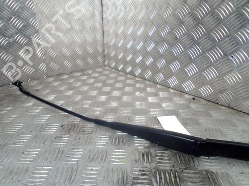 Used Front windshield wiper arm VW UP! (121, 122, BL1, BL2, BL3, 123) 1.0 (60 hp) 20010712