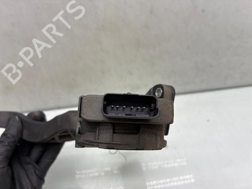 Used Pedal Pedal 32379359 32379359