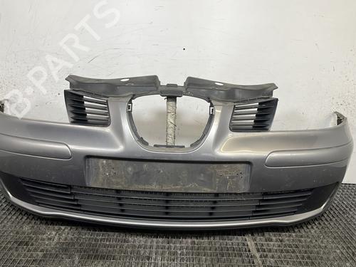 Used Front bumper SEAT IBIZA III (6L1) 1.4 16V (75 hp) 29609986