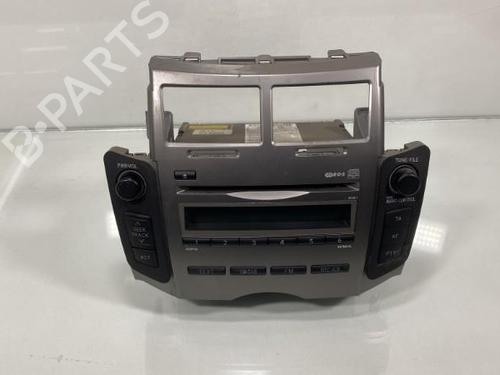 Used Radio TOYOTA YARIS (_P13_) [2010-2020]  19986118
