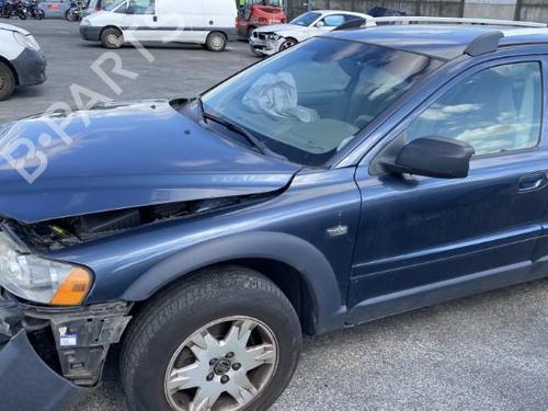 Right front fenders VOLVO XC70 I Cross Country (295) D5 XC AWD | BP30878431C42