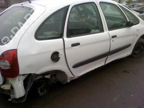 Right mirror CITROËN XSARA PICASSO (N68) 1.6 HDi | BP19987425C27 