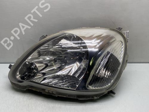 Left headlight TOYOTA YARIS (_P1_) 1.4 D-4D (NLP10_, NLP10R) | BP31831411C28