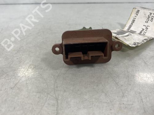Used Heater resistor Heater resistor FIAT PUNTO (176_) 1.2 16V (86 hp) 19985031 19985031