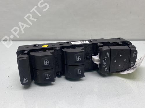 Używane Przełącznik szyby przedniej lewej RENAULT TALISMAN (LP_) 1.6 dCi 130 (130 hp) 30790984