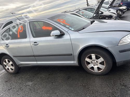Left front window switch SKODA OCTAVIA II (1Z3) 1.9 TDI | BP33742702I27 - Image 10