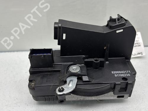Used Front right lock RENAULT TRAFIC II Bus (JL) 2.0 dCi 90 (JL00, JL01, JL0H, JL0M, JL0P, JL0S) (90 hp) 29187482