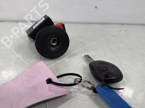 ratlastndingslas-renault-master-iii-van-fv-2010-32772653 main image