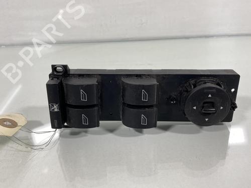Used Left front window switch FORD FOCUS C-MAX (DM2) [2003-2007]  19971326