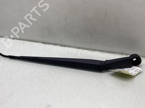 Used Front windshield wiper arm HYUNDAI i10 II (BA, IA) 1.0 (67 hp) 26525663