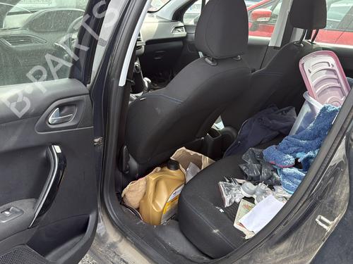 Wheel arch PEUGEOT 208 I (CA_, CC_) 1.2 VTI 82 | BP32386487C56