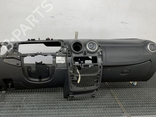 Used Dashboard Dashboard DACIA DUSTER (HS_) 1.5 dCi (HSMC) (107 hp) 21958182 21958182