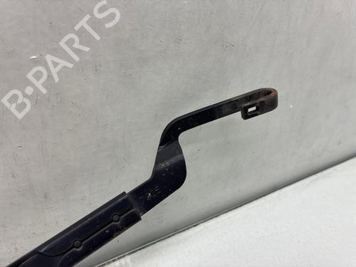 Used Front windshield wiper arm Front windshield wiper arm 38343549 38343549