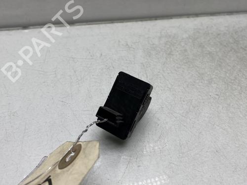 Used Left rear window switch BMW 5 Touring (E61) 525 d (163 hp) 20483444