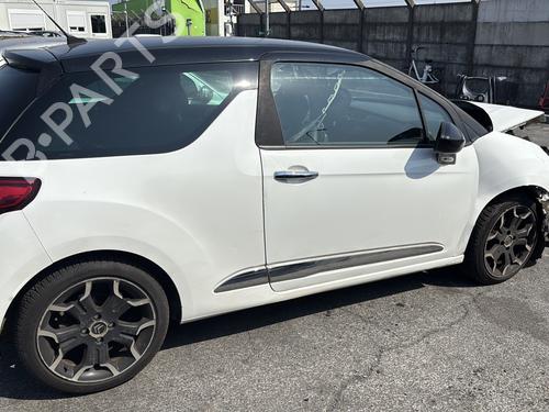 Right taillight CITROËN DS3 (SA_) 1.6 HDi 90 | BP30887807C35 - Image 9