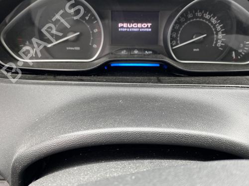 Rear fog light PEUGEOT 208 I (CA_, CC_) 1.6 HDi | BP29287077C37 