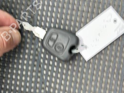 Front left door window PEUGEOT 206 Hatchback (2A/C) 1.4 HDi eco 70 | BP26296040C18 