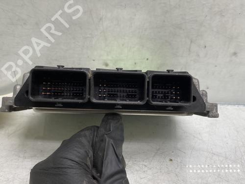 Used Engine control unit (ECU) Engine control unit (ECU) RENAULT SCÉNIC III (JZ0/1_) 1.9 dCi (JZ0J, JZ1J, JZ1K, JZ1S) (131 hp) 21196851 21196851