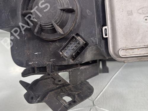 Left headlight OPEL CORSA C (X01) 1.3 CDTI (F08, F68) | BP33238650C28 - Image 3