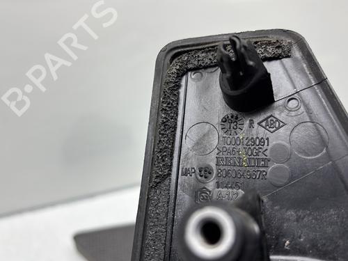 rear-right-exterior-door-handle-renault-clio-iv-bh_-2012-2013-2014-2015-2016-2017-2018-2019-2020-2021-31646824 main image