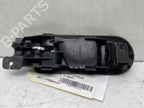 Used Front right interior door handle VW GOLF IV (1J1) 1.9 TDI (130 hp) 19992843