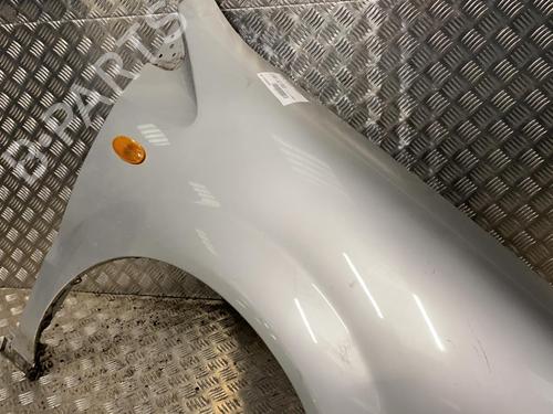 Used Right front fenders NISSAN ALMERA TINO (V10) [1998-2006]  20028089