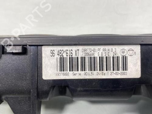 Commande Chauffage Commande Chauffage PEUGEOT 406 (8B) 2.2 HDi (133 hp) 21950275 21950275