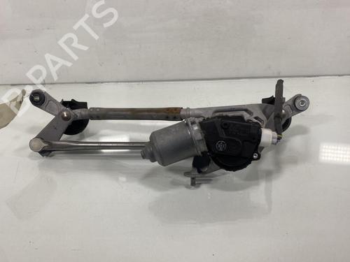 Used Front wiper motor TOYOTA YARIS (_P9_) 1.0 VVT-i (KSP90_, KSP90R) (69 hp) 20483045